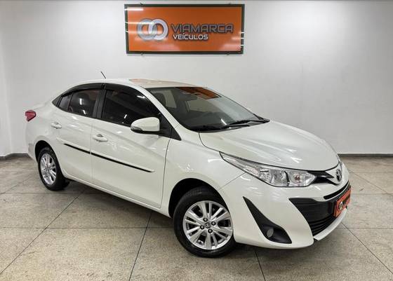 TOYOTA YARIS 1.5 16V FLEX SEDAN XL MULTIDRIVE